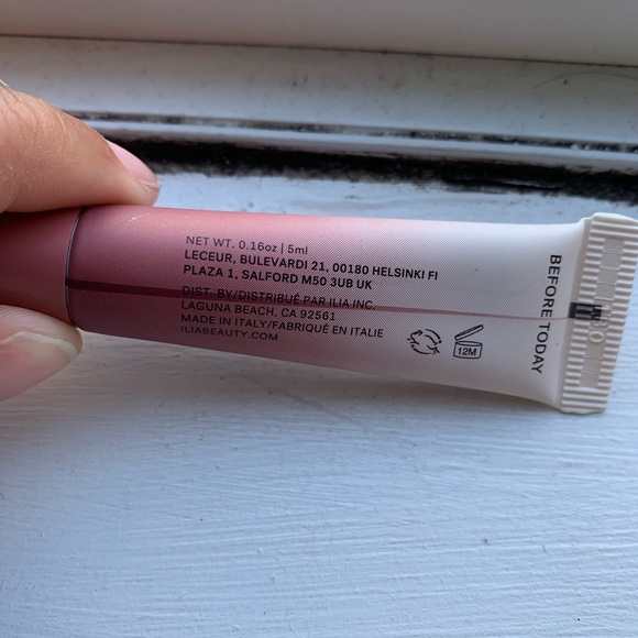 Ilia “Before Today” Colour Haze Multi-use pigment - Picture 3 of 3